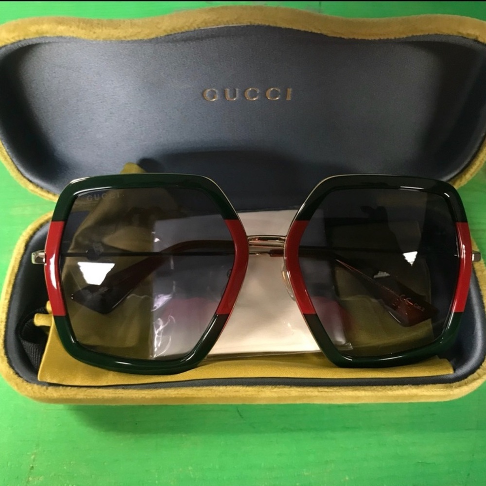 Gucci Sunglasses gg0106s